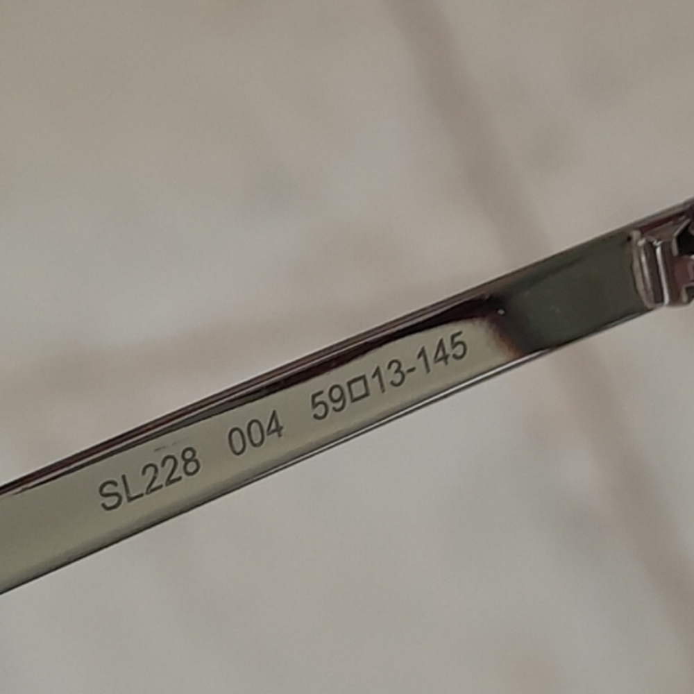 Yves Saint Laurent Sunglasses - Picture 3 of 11